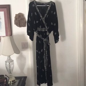 Nwot Roamans Maxi Plus Sz 18/20. Black & tan